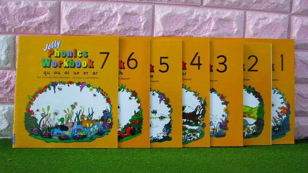 دلیل اهمیت کتاب Jolly Phonics برای کودکان 3 تا 7 سال