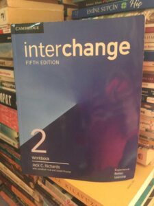 ایا کتاب های Interchange برای ازمون ایلتس مناسب هستند؟